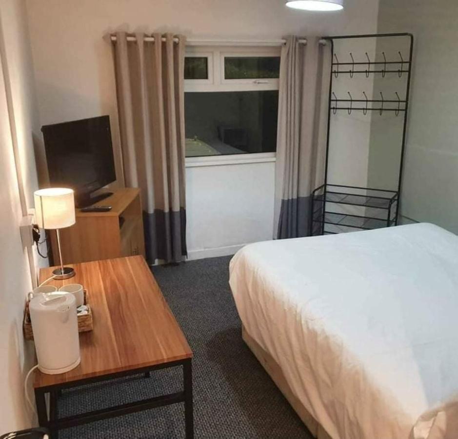 Red Lion Hotel Tredegar מראה חיצוני תמונה