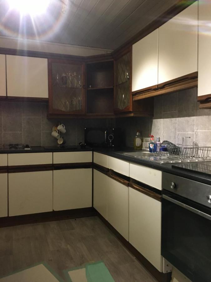 Red Lion Hotel Tredegar מראה חיצוני תמונה