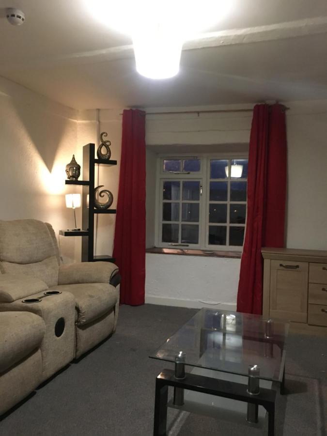 Red Lion Hotel Tredegar מראה חיצוני תמונה